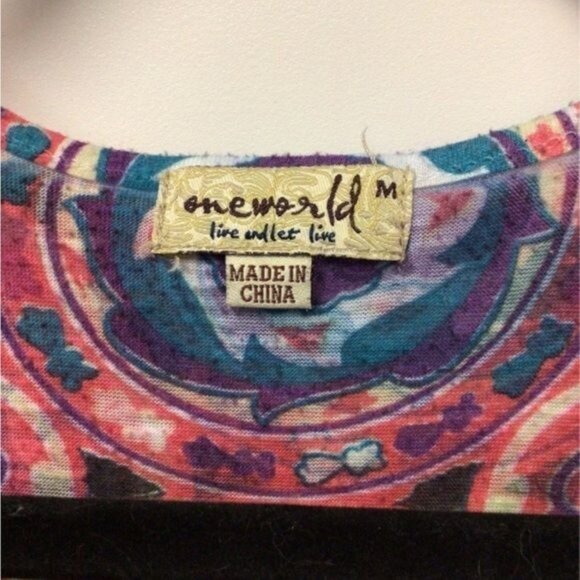 One World Women’s Short Sleeve Deep V Paisley Boho Top, White, size M - Picture 8 of 10